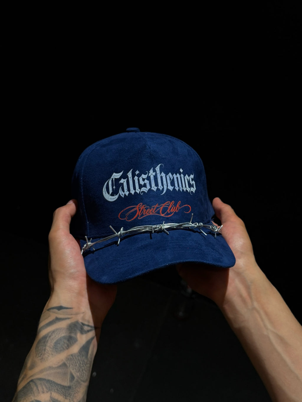 Gorra azul marino — vista frontal